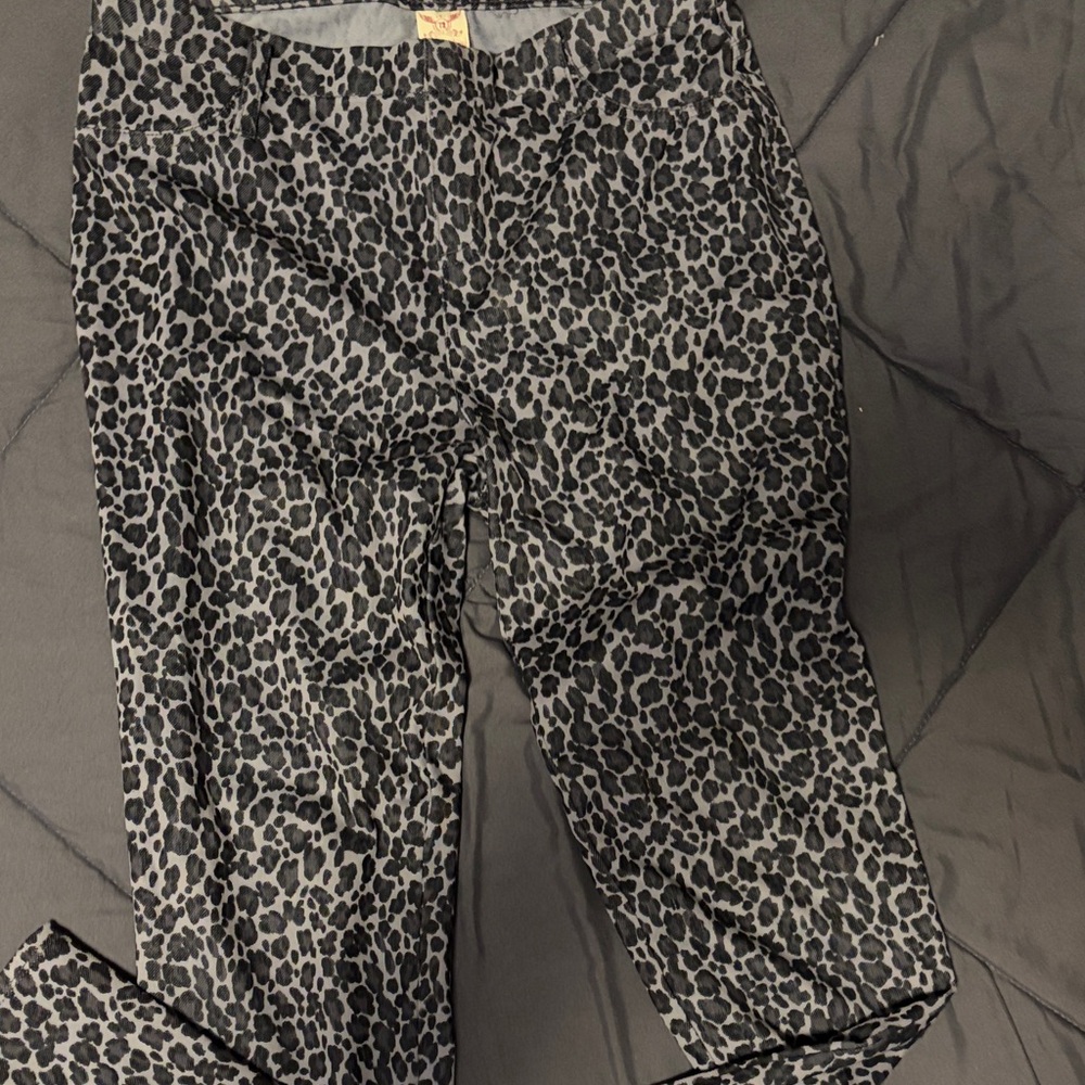 Faded Glory Men's Leopard Print Chinos - Black & Gray